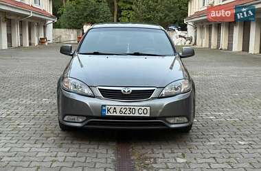 Седан Daewoo Gentra 2014 в 