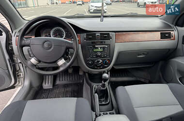 Седан Daewoo Gentra 2013 в  фото 9 Седан Daewoo Gentra 2013 в