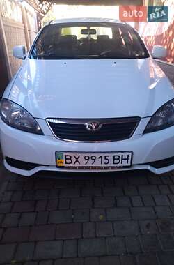 Седан Daewoo Gentra 2014 в Староконстантинове