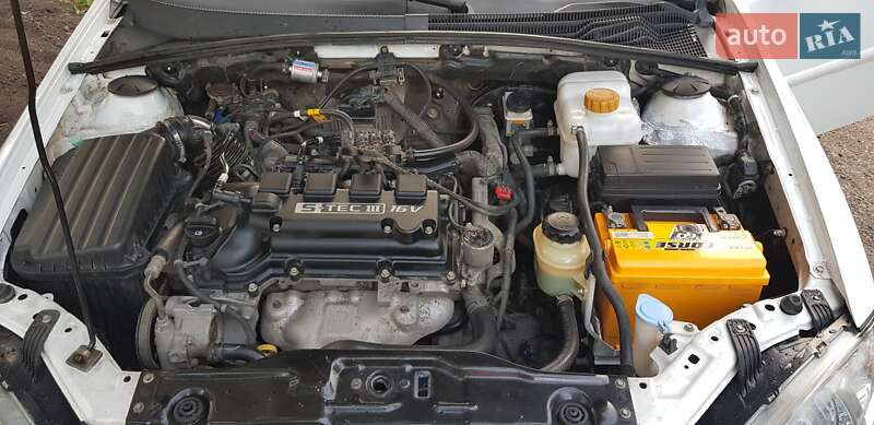 Седан Daewoo Gentra 2013 в Лозовій