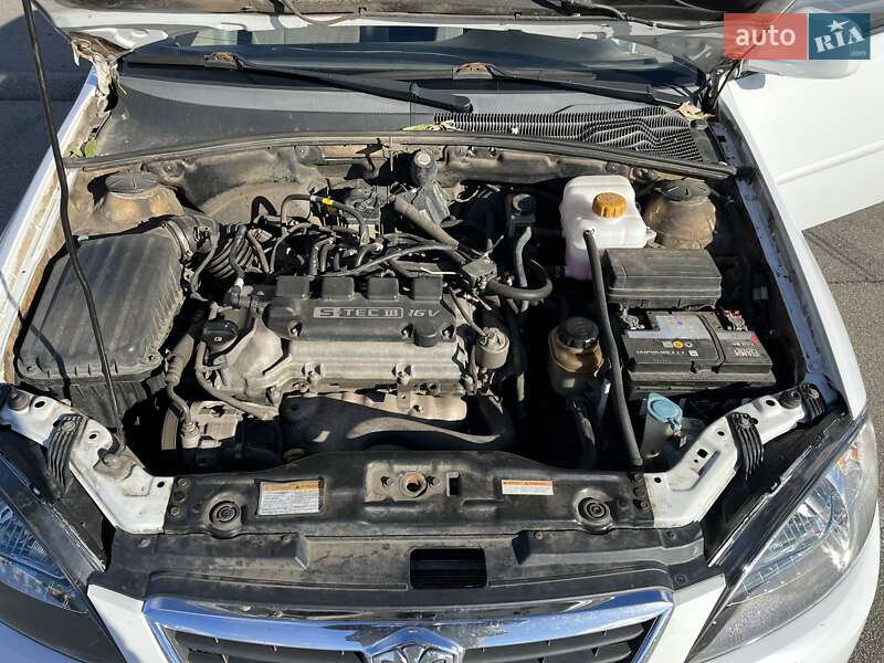 Седан Daewoo Gentra 2013 в Києві фото 14 Седан Daewoo Gentra 2013 в Києві