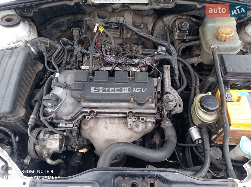 Седан Daewoo Gentra 2013 в Харькове