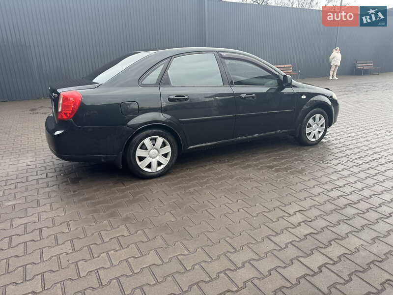 Седан Daewoo Gentra 2013 в Каменском