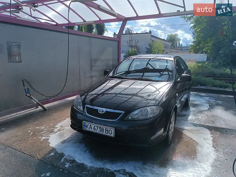 Daewoo Gentra 2015