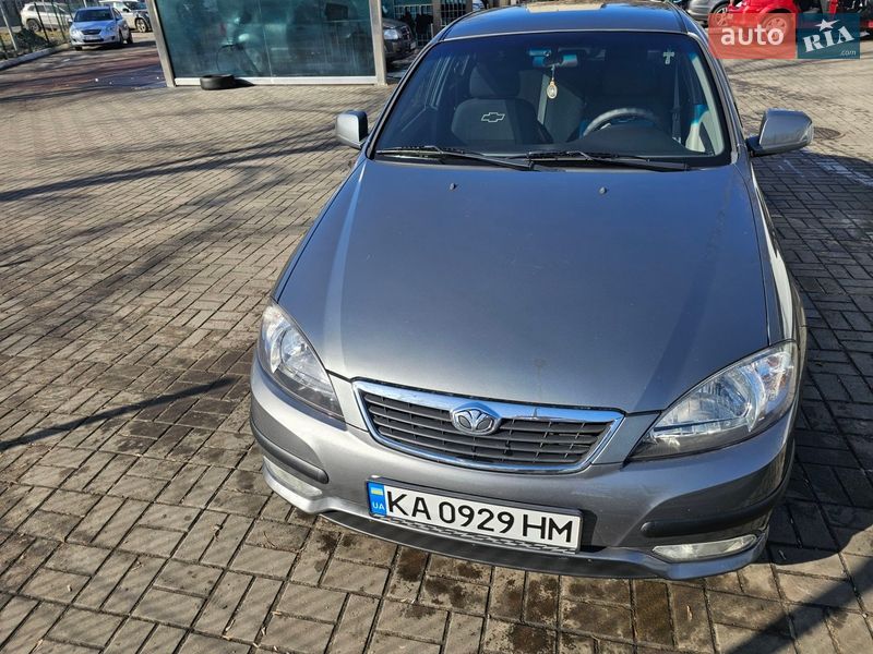 Седан Daewoo Gentra 2014 в Киеве фото Седан Daewoo Gentra 2014 в Киеве