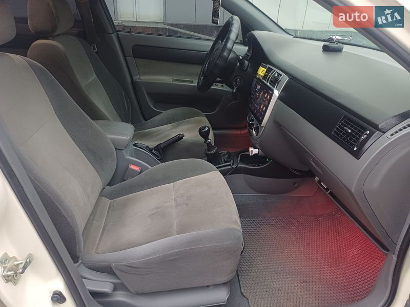 Седан Daewoo Gentra 2014 в Харкові фото 14 Седан Daewoo Gentra 2014 в Харкові