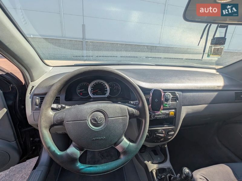 Седан Daewoo Gentra 2013 в Одесі