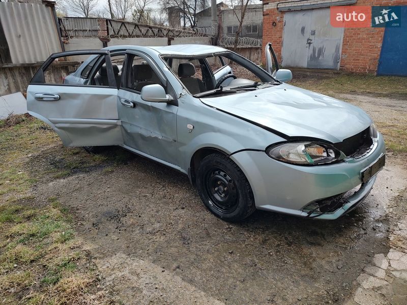 Седан Daewoo Gentra 2015 в Сумах