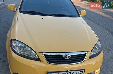 Седан Daewoo Gentra 2013 в Києві