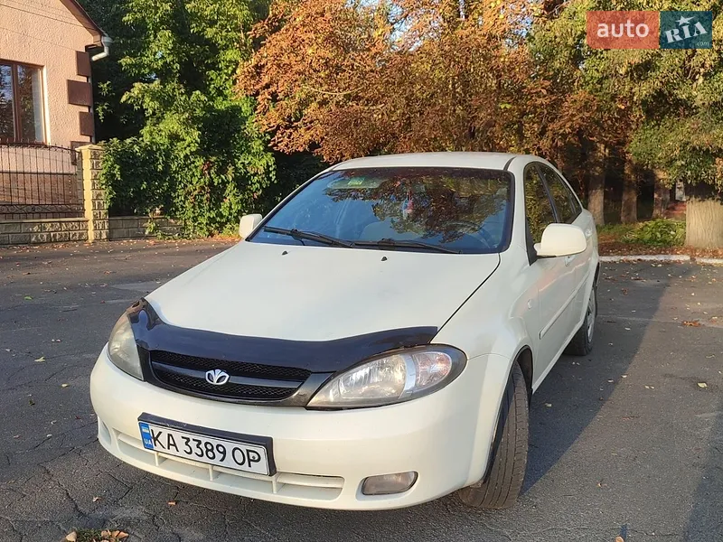 Daewoo Gentra 2013