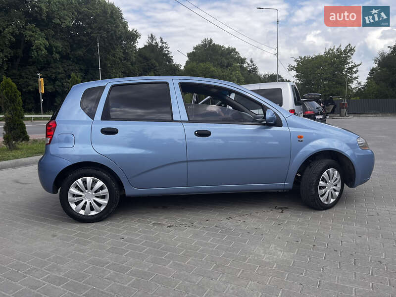 Хэтчбек Daewoo Kalos 2002 в Косове фото 6 Хэтчбек Daewoo Kalos 2002 в Косове