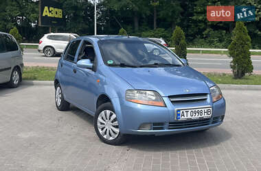 Хетчбек Daewoo Kalos 2002 в Косові
