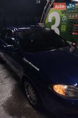 Хэтчбек Daewoo Lacetti 2004 в 