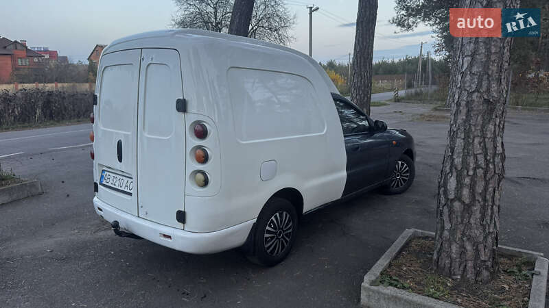 Вантажний фургон Daewoo Lanos Cargo 2006 в Вінниці