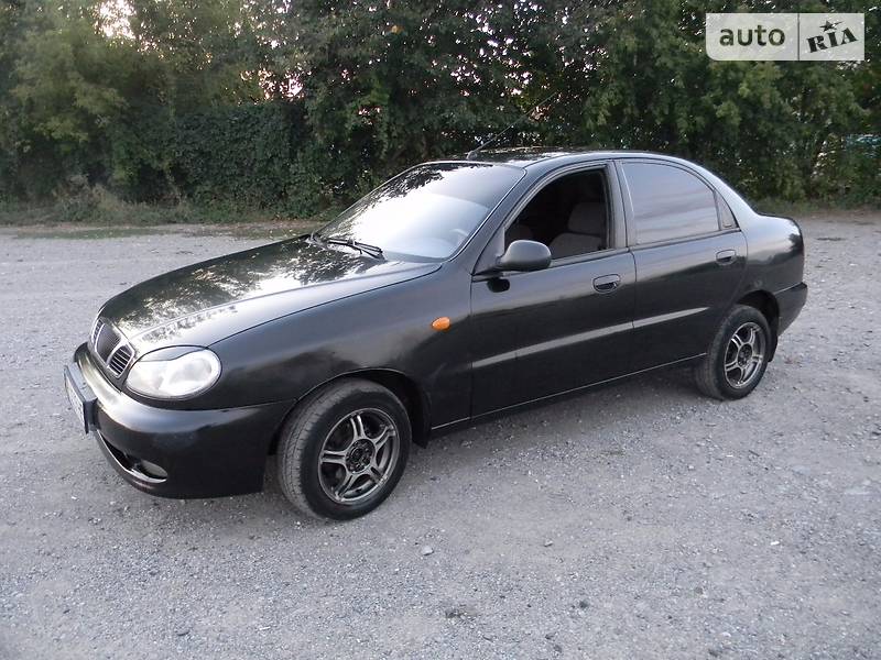 Седан Daewoo Lanos 2009 в Покровске