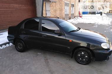 Седан Daewoo Lanos 2010 в 