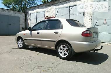 Седан Daewoo Lanos 2004 в Горишних Плавнях