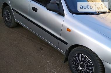 Седан Daewoo Lanos 1998 в 