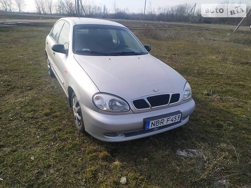 Хэтчбек Daewoo Lanos 2002 в Врадиевке