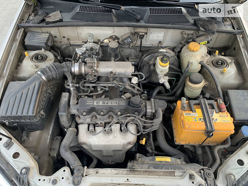 Седан Daewoo Lanos 2005 в Харькове