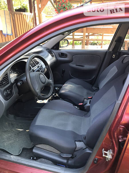Седан Daewoo Lanos 2006 в Стрию