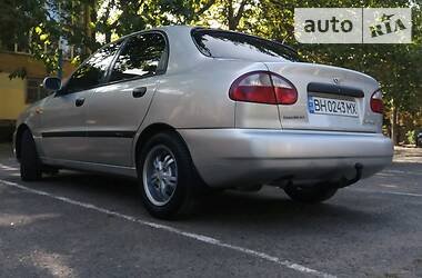 Седан Daewoo Lanos 2004 в Одессе