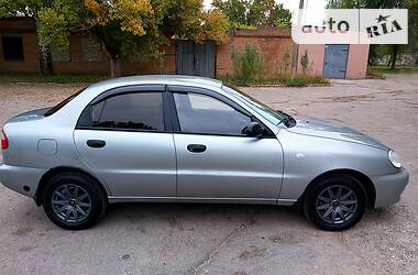 Седан Daewoo Lanos 2006 в Нікополі