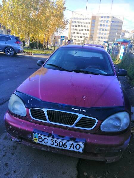 Седан Daewoo Lanos 2004 в Львові