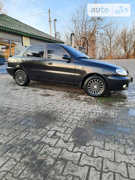 Седан Daewoo Lanos 2008 в Черновцах