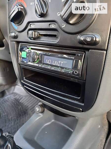Седан Daewoo Lanos 2008 в Черновцах