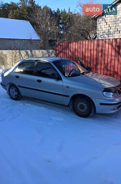 Седан Daewoo Lanos 2004 в Миргороде