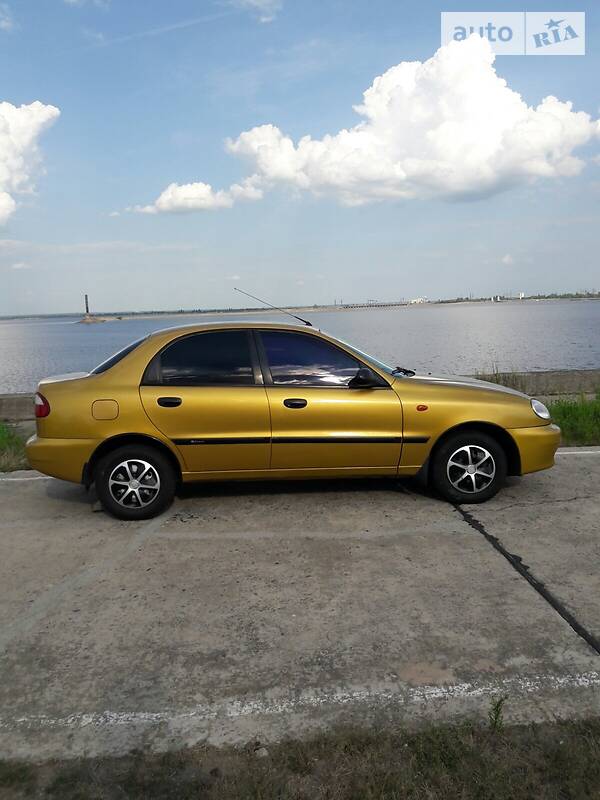 Седан Daewoo Lanos 2003 в 