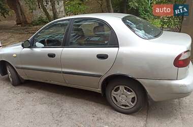 Седан Daewoo Lanos 2003 в Киеве