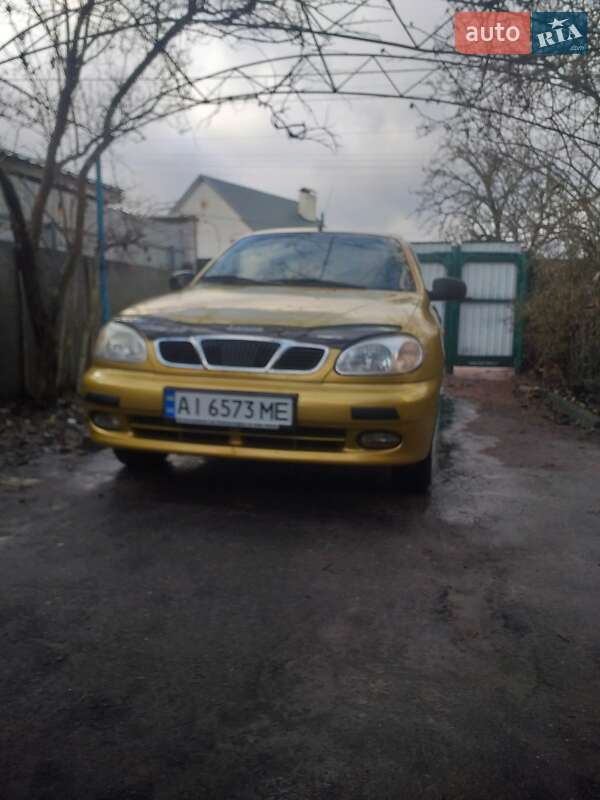 Седан Daewoo Lanos 2003 в Вишгороді