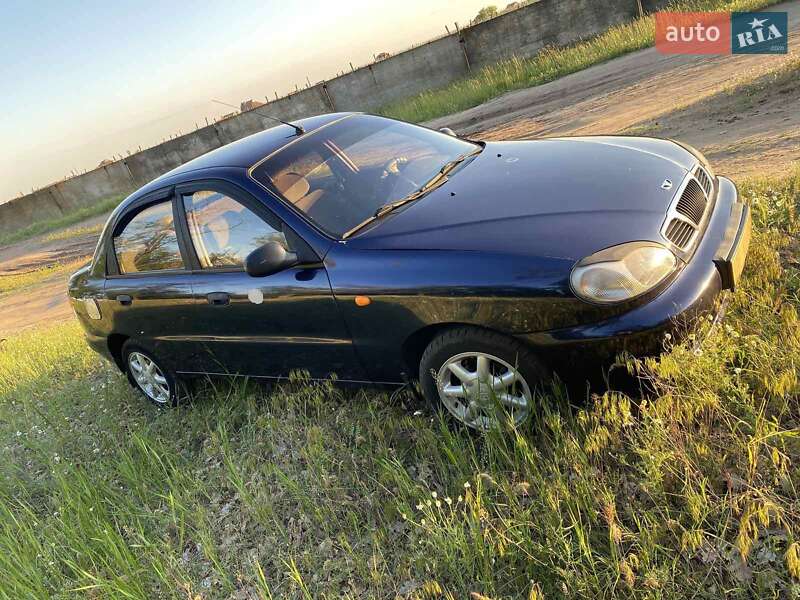 Седан Daewoo Lanos 2006 в Киеве
