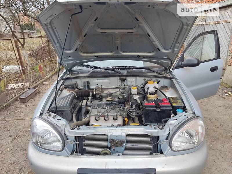 Седан Daewoo Lanos 2005 в Львове
