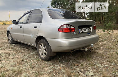 Седан Daewoo Lanos 2005 в Ратным