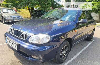 Седан Daewoo Lanos 2004 в Киеве