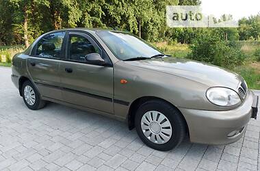 Седан Daewoo Lanos 2004 в Львове