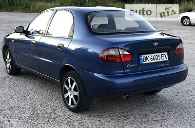 Седан Daewoo Lanos 2008 в Ровно