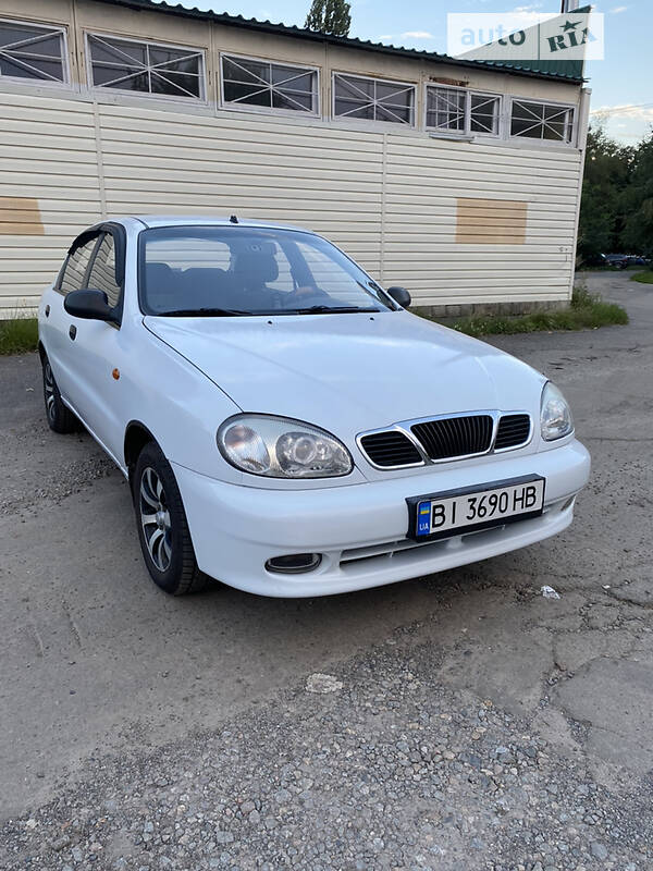 Седан Daewoo Lanos 2008 в Полтаві