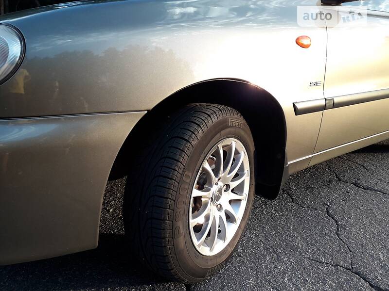 Седан Daewoo Lanos 2003 в Кременчуге