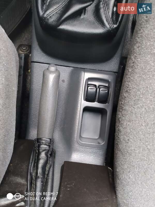 Седан Daewoo Lanos 2006 в Киеве