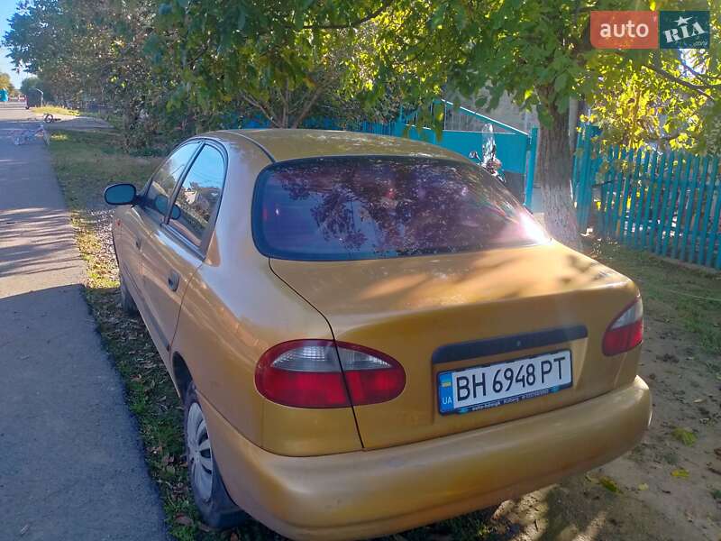 Седан Daewoo Lanos 2003 в Доброславе