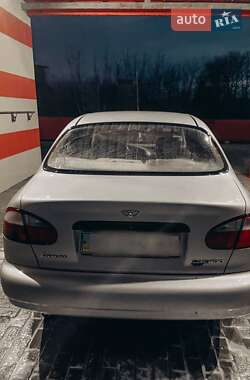 Седан Daewoo Lanos 2004 в 