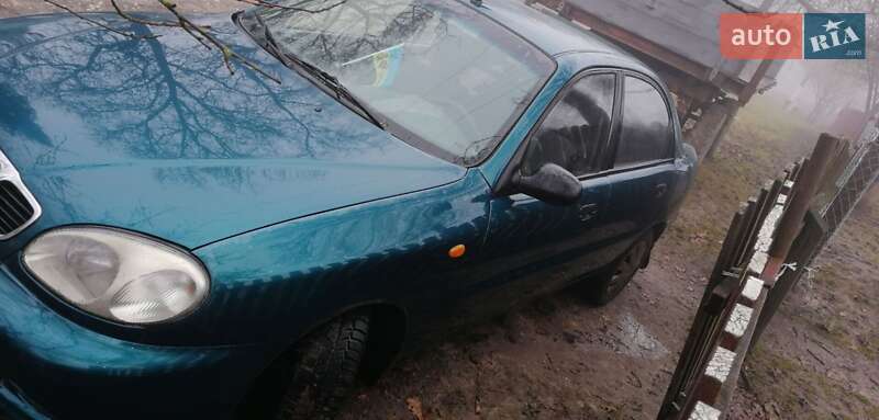 Седан Daewoo Lanos 2005 в Шумске