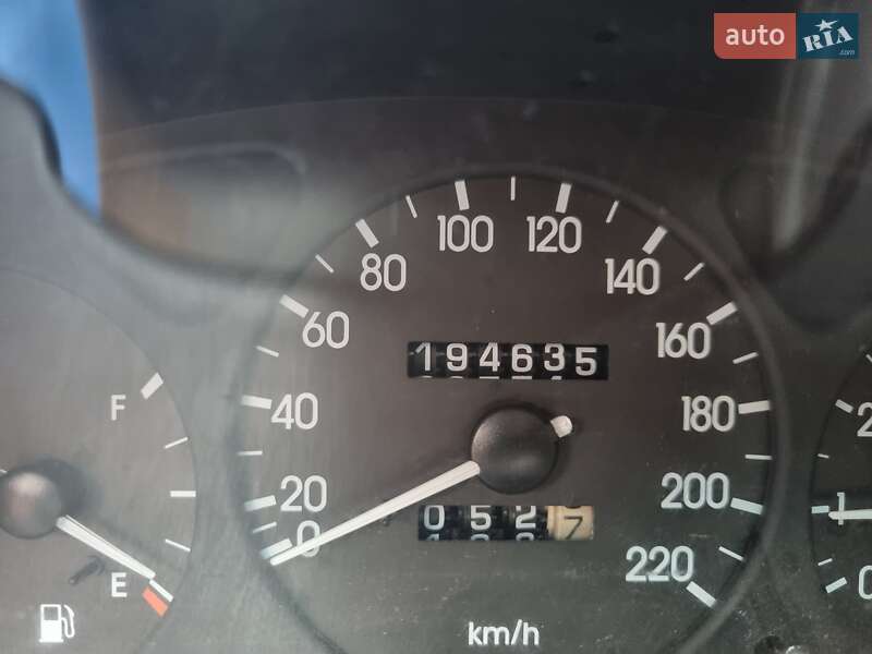Седан Daewoo Lanos 2006 в Києві