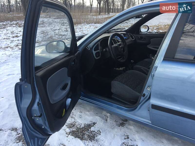 Седан Daewoo Lanos 2008 в Кропивницькому