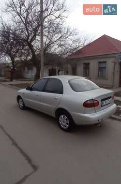 Седан Daewoo Lanos 2004 в Николаеве