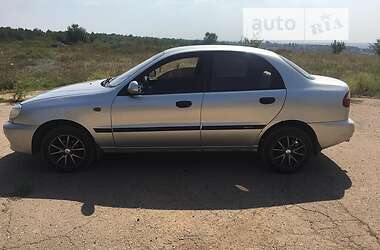 Седан Daewoo Lanos 2002 в Константиновке